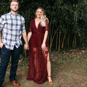 Flowy/lace wedding guest dress